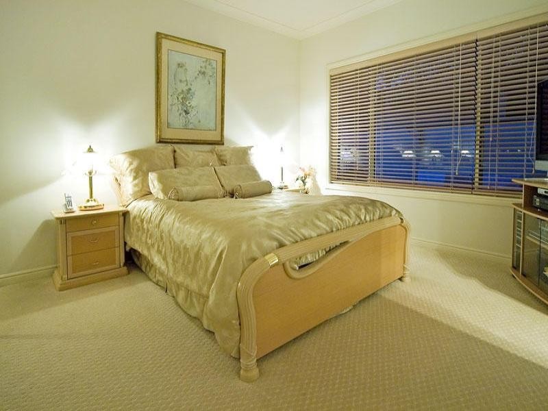 Hope Island QLD 4212
