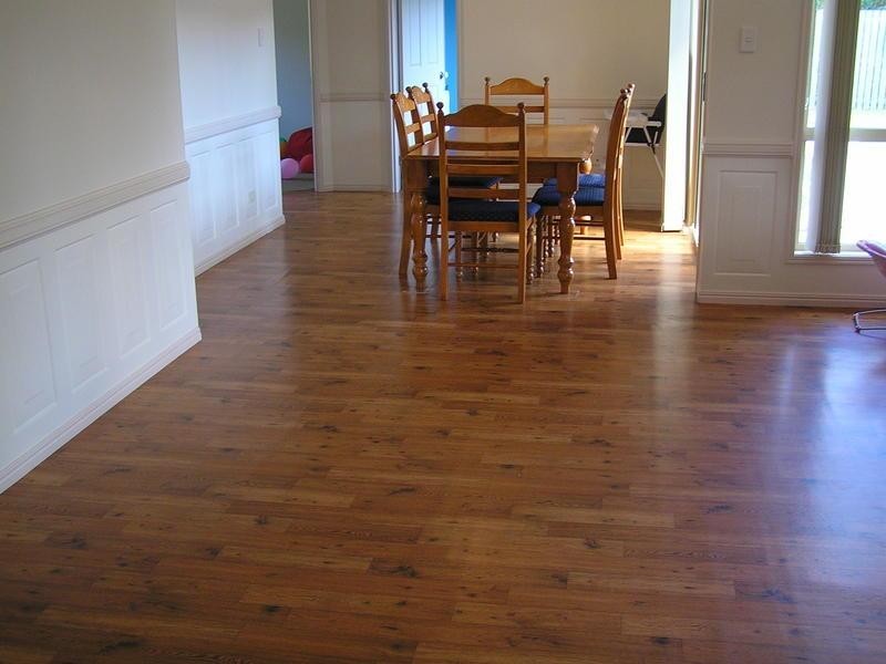 12 Pinemount Crescent, Pacific Pines QLD 4211