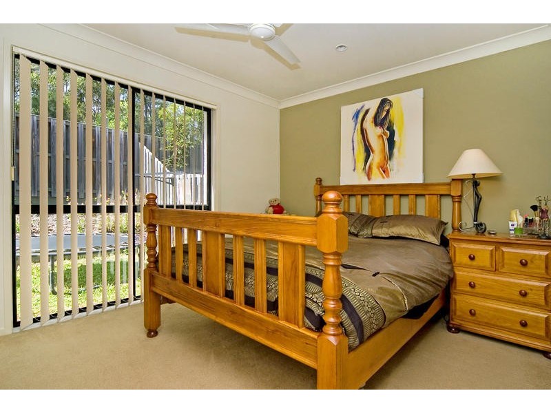 33 590 Pine Ridge Road, Coombabah QLD 4216