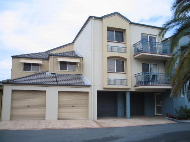 Runaway Bay QLD 4216