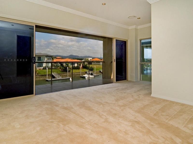 7411 Ellensbrook Drive, Hope Island QLD 4212