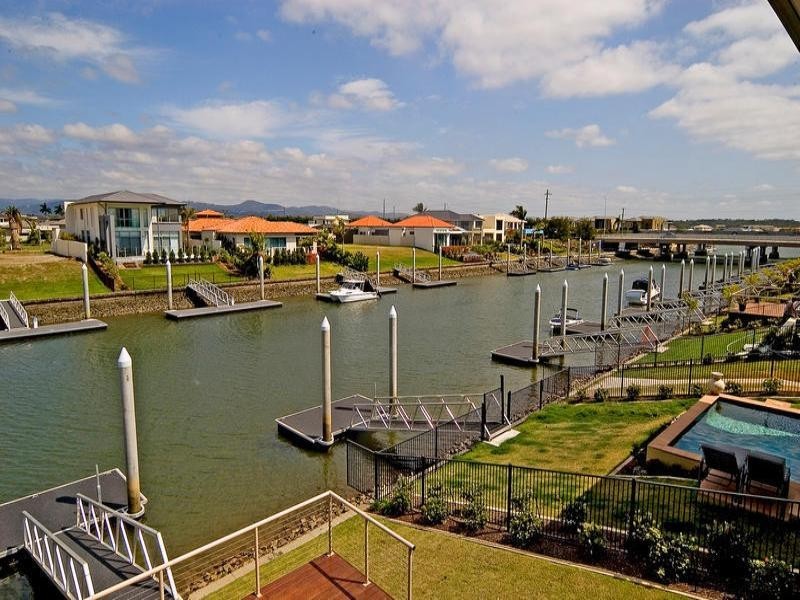 7411 Ellensbrook Drive, Hope Island QLD 4212