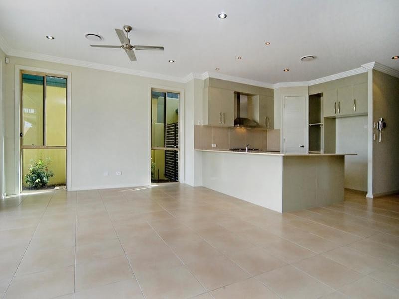 7411 Ellensbrook Drive, Hope Island QLD 4212