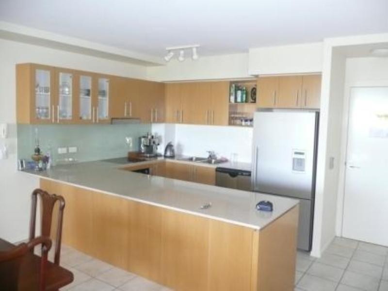 8437 Magnolia Drive East, Hope Island QLD 4212