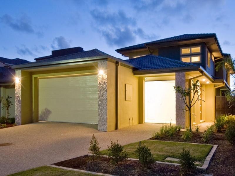 Hope Island QLD 4212