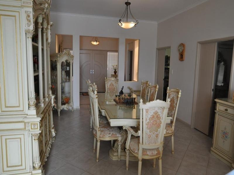 156 Monterey Keys Drive, Helensvale QLD 4212