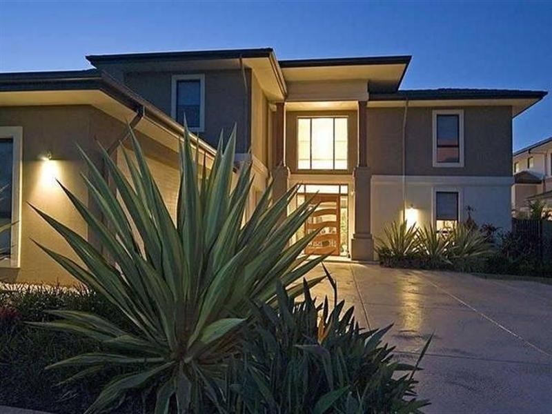 2505 Cressbrook Drive, Hope Island QLD 4212