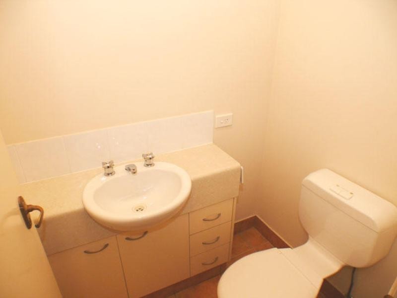 18 36 Beattie Road, Coomera QLD 4209