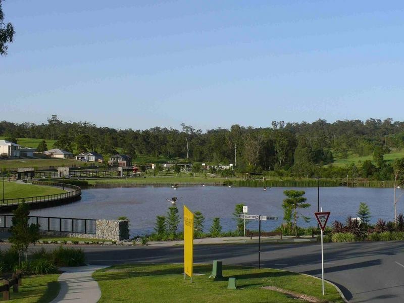 41 Candlebark Circuit, Upper Coomera QLD 4209