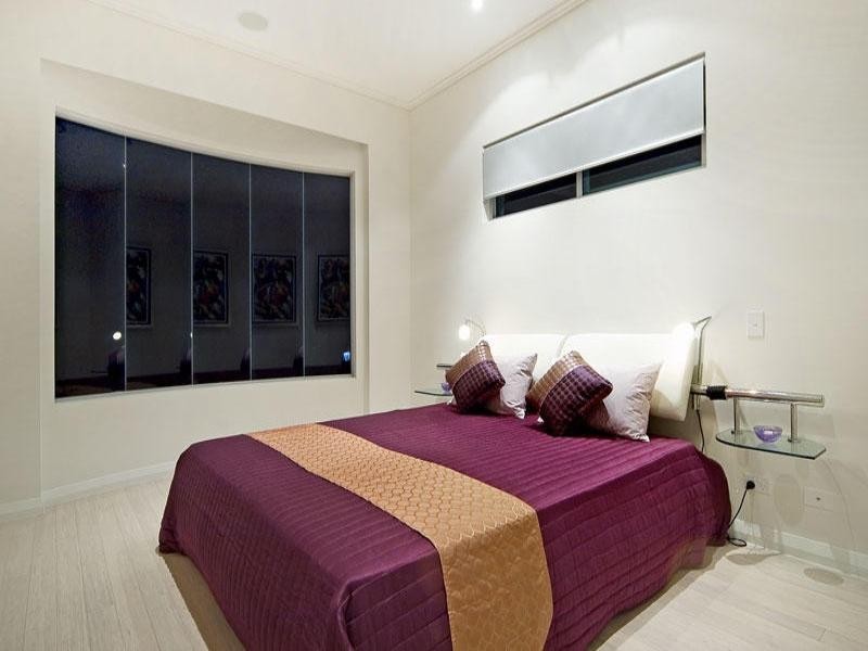 Paradise Point QLD 4216