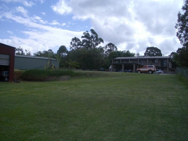 Yatala QLD 4207