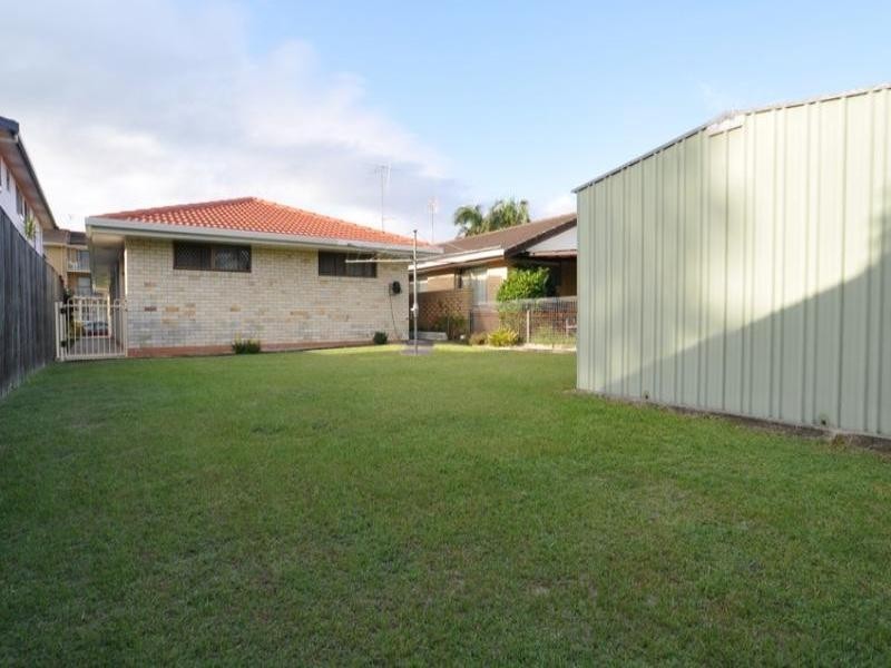 44 Fifteenth Avenue, Palm Beach QLD 4221