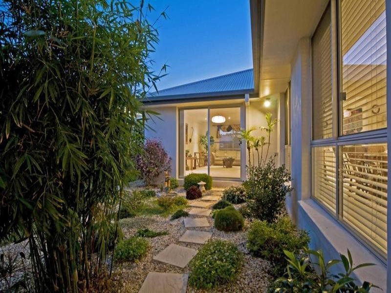 11 Ragamuffin Drive West, Coomera QLD 4209