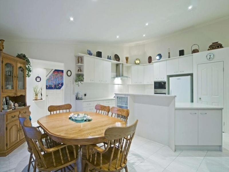 11 Ragamuffin Drive West, Coomera QLD 4209