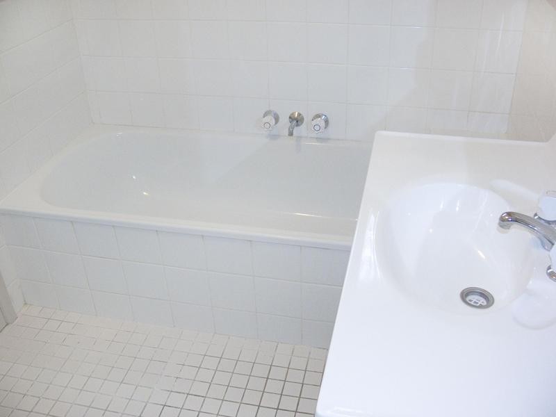 97 Village Way, Oxenford QLD 4210