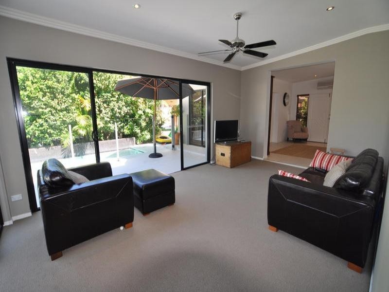 15 Wells Street, Southport QLD 4215