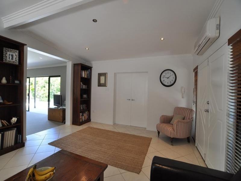 15 Wells Street, Southport QLD 4215