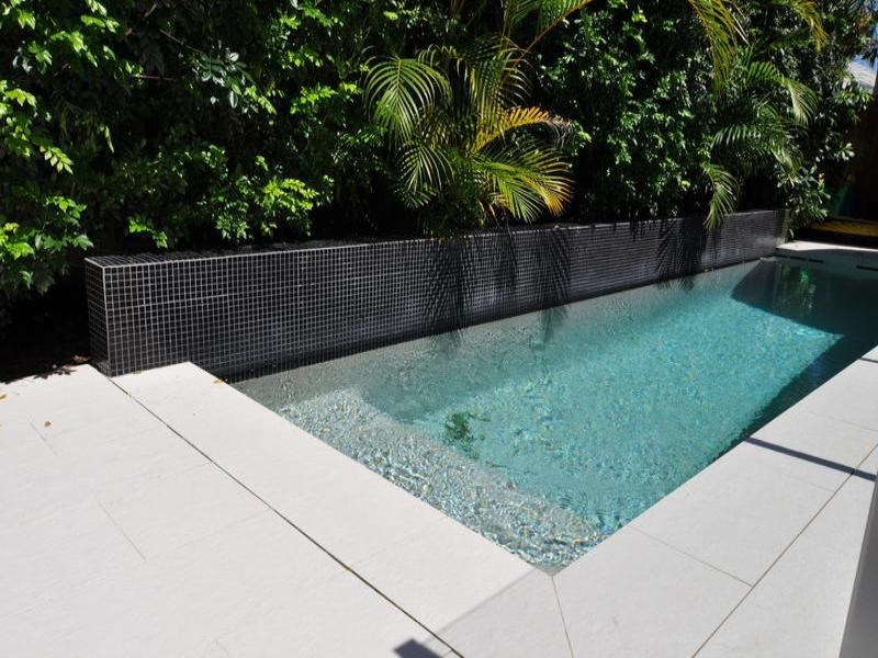 15 Wells Street, Southport QLD 4215