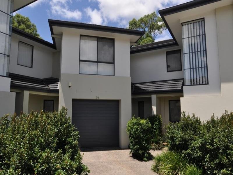 34 24 Jessica Drive, Upper Coomera QLD 4209