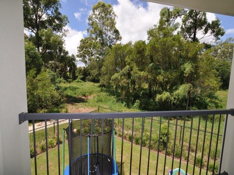 34 24 Jessica Drive, Upper Coomera QLD 4209