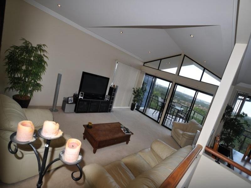 32 Convery Crescent, Highland Park QLD 4211