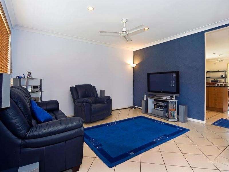 8 Lake Cootharaba Place, Logan Reserve QLD 4133