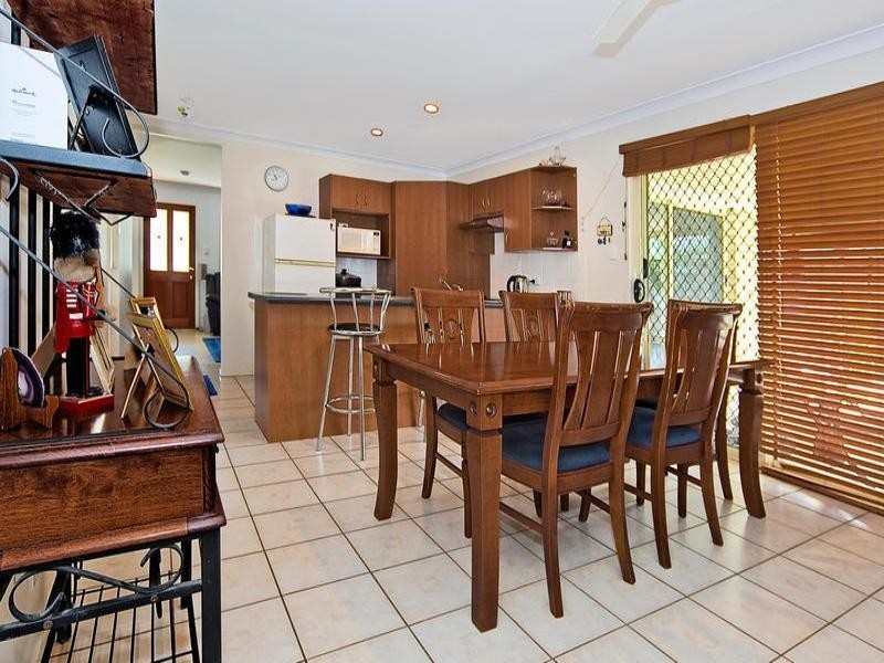 8 Lake Cootharaba Place, Logan Reserve QLD 4133