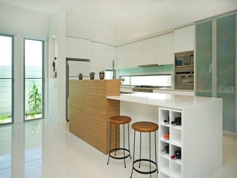 9120 Peter Senior Drive, Hope Island QLD 4212