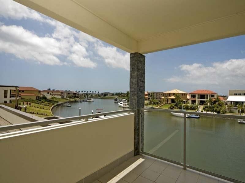 Hope Island QLD 4212