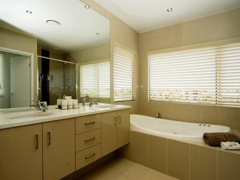 Hope Island QLD 4212