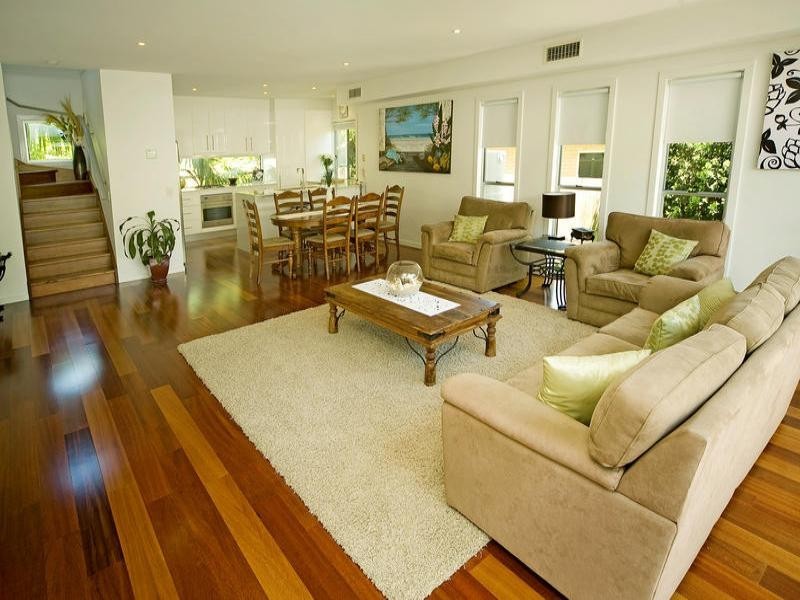 1/30 Poinsettia Avenue, Runaway Bay QLD 4216