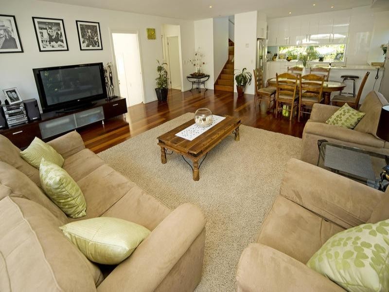 1/30 Poinsettia Avenue, Runaway Bay QLD 4216