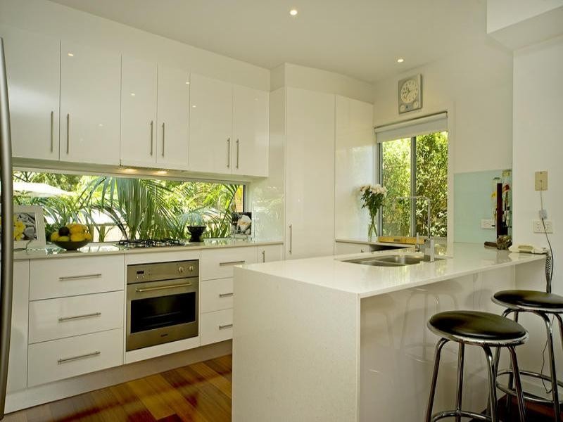 1/30 Poinsettia Avenue, Runaway Bay QLD 4216