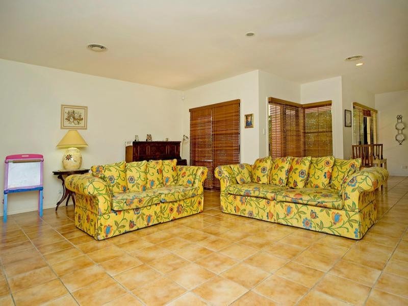 Hope Island QLD 4212