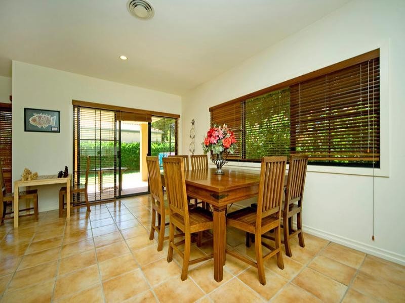 Hope Island QLD 4212