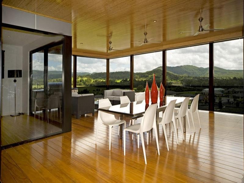 12 Summer Hill Crescent, Maudsland QLD 4210