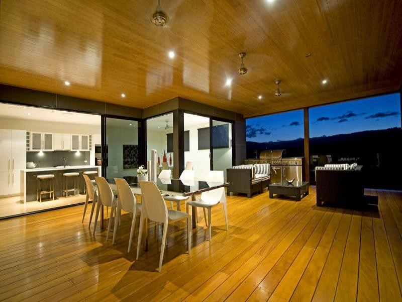 12 Summer Hill Crescent, Maudsland QLD 4210