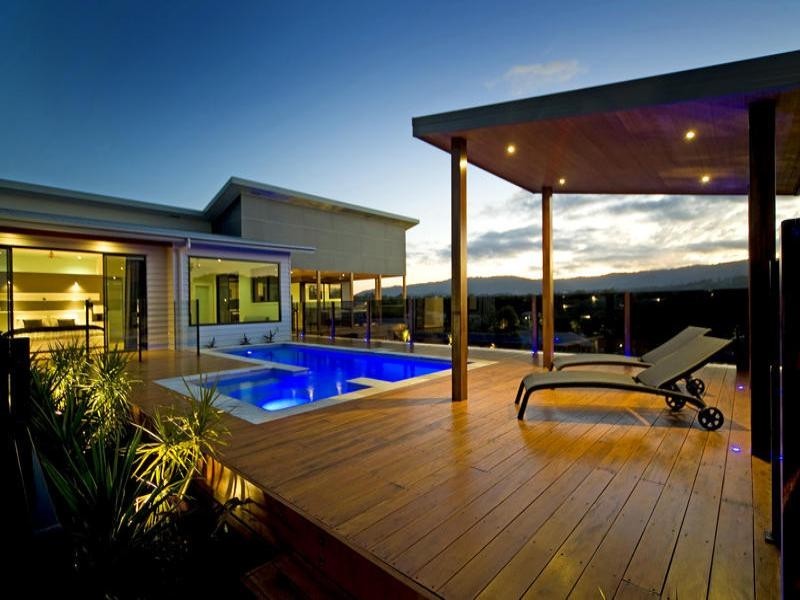 12 Summer Hill Crescent, Maudsland QLD 4210