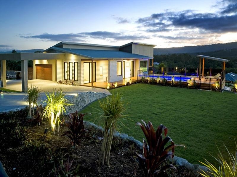 12 Summer Hill Crescent, Maudsland QLD 4210