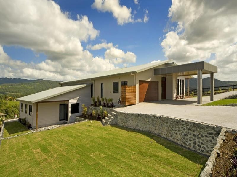 12 Summer Hill Crescent, Maudsland QLD 4210
