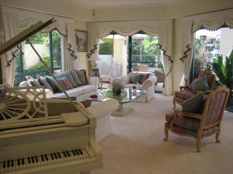 Hope Island QLD 4212