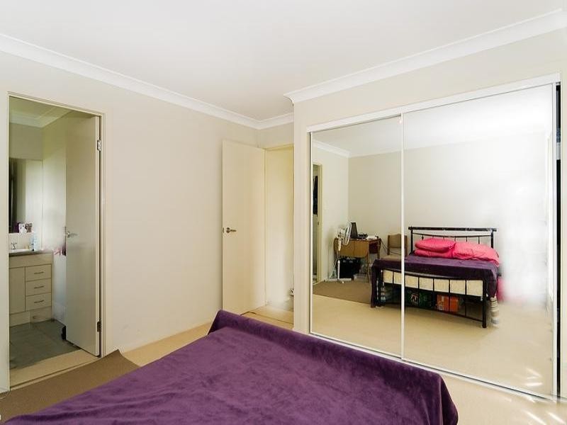 11 Collins Street, Collingwood Park QLD 4301