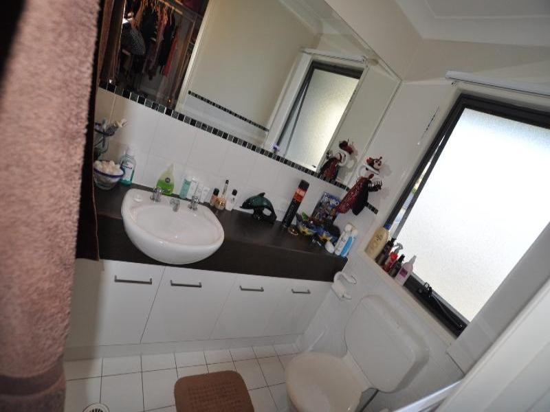 12 24 Jesssica Drive, Upper Coomera QLD 4209