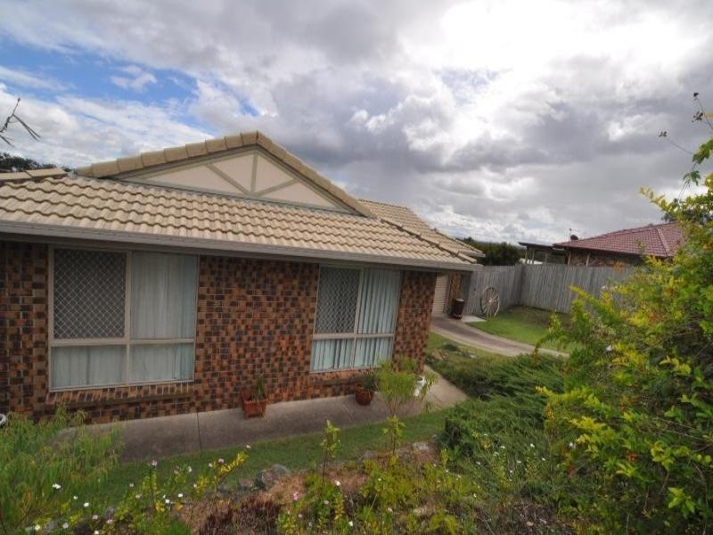 45 Wantana Crescent, Edens Landing QLD 4207