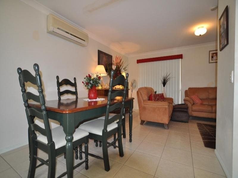 45 Wantana Crescent, Edens Landing QLD 4207