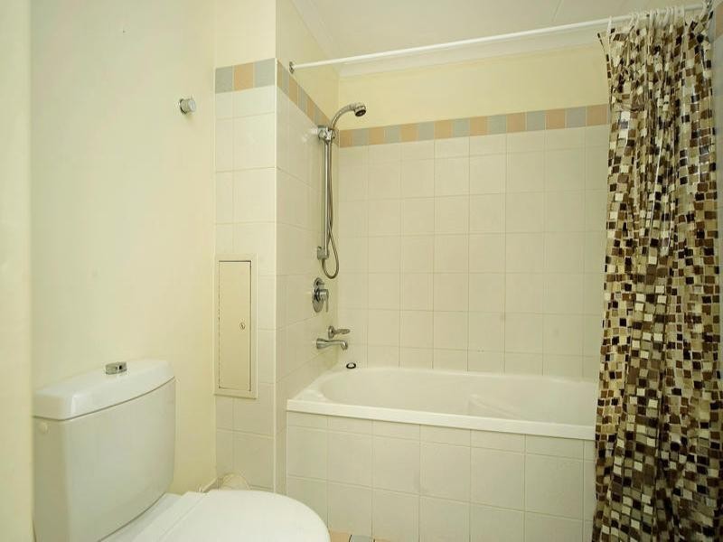 210 A&B Paradise Island Resort, 1 Paradise Island Road, Surfers Paradise QLD 4217