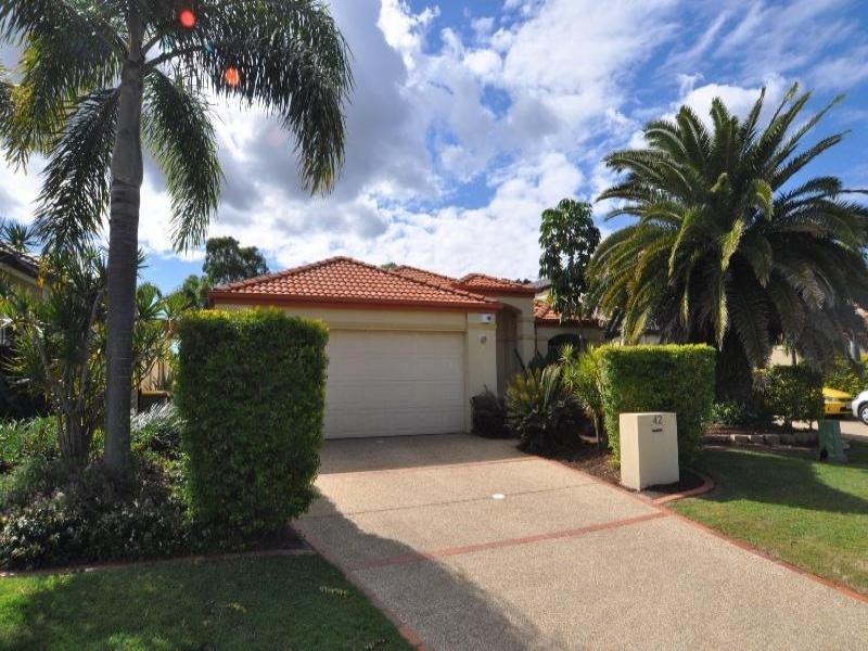 42 Saltwater Terrace, Helensvale QLD 4212