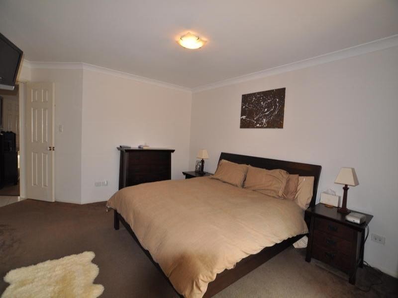 159 Monterey Keys Drive, Helensvale QLD 4212