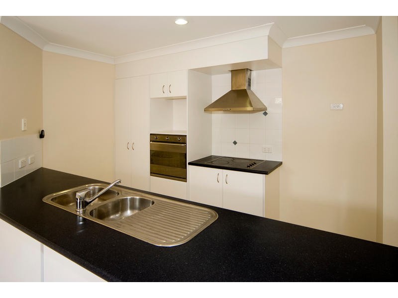 19 Collins Street, Collingwood Park QLD 4301