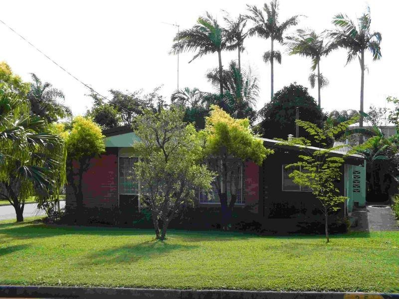 Labrador QLD 4215